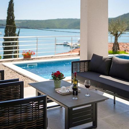 Villa Cincin Raša Extérieur photo